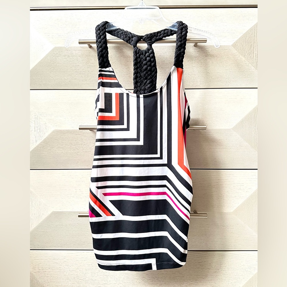 CHIME JRS/ WOMEN’S BRAIDED STRAPS TANK TOP - SIZE XL